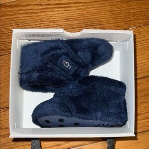 Ugh Bixbee Booties 02/03